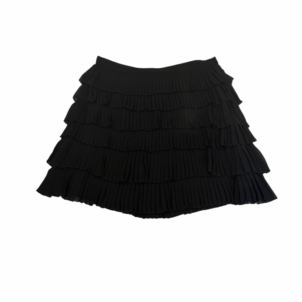 Ali & Jay Black Ruffle Tiered Mini Skirt Women's Size Large Pristine Condition